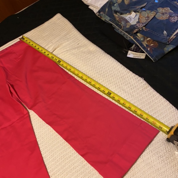 Casual corner stretch, size 6, pink in color - Picture 2 of 16